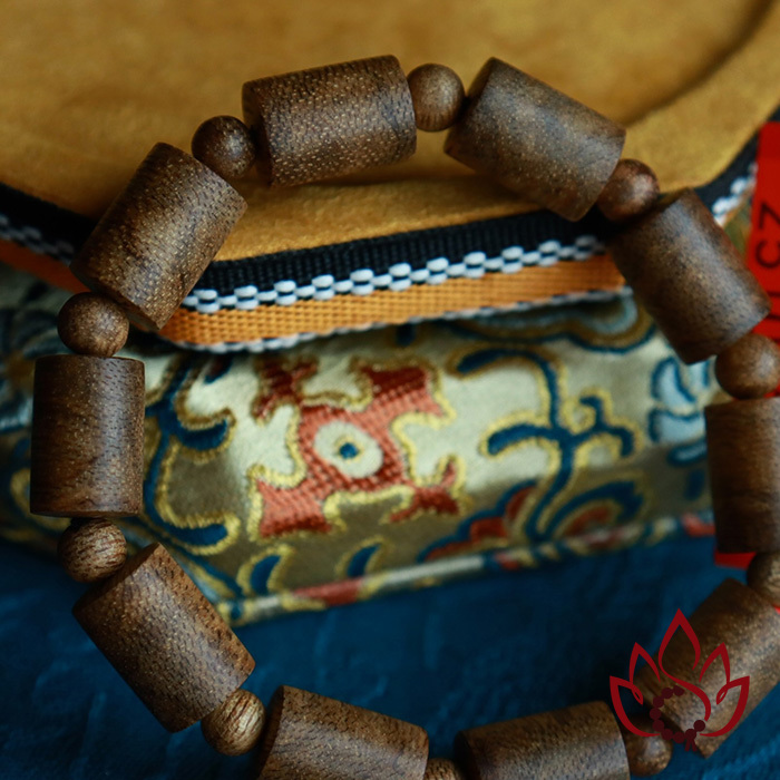 Vòng Trầm Hương Trụ Trúc | 8 Ly | Trầm Tốc Kiến Tự Nhiên Lâu Năm